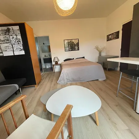 Studio Independant Avec Vue شقة